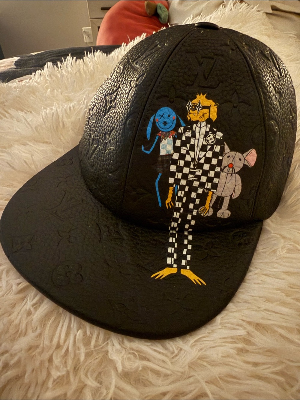 LOUIS VUITTON Taurillon Monogram Cartoon LV Friends Cap Black - VGUC